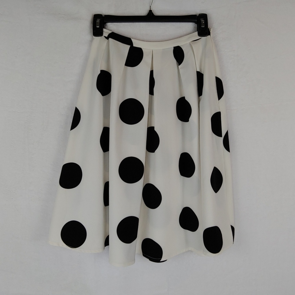 Love Milly London Ivory/Black Polka Skirt.Size M